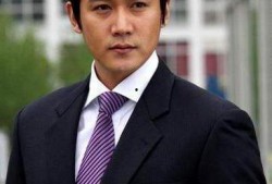 演员 陆毅,从影视新星到实力派演员的蜕变之路