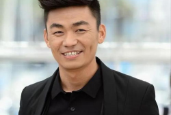 王宝强明星,从草根到巨星，奋斗与转型的传奇人生