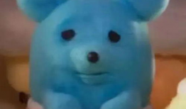 涕泗横流表情包,笑中带泪的幽默瞬间