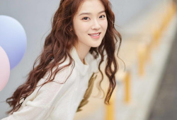 演员王纯,光影交织下的演艺人生